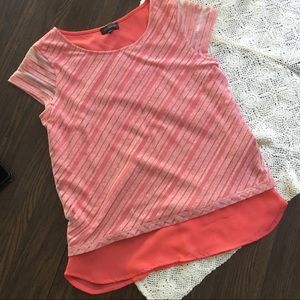 The Limited Coral Sheer Layered SS Shirt Size XS